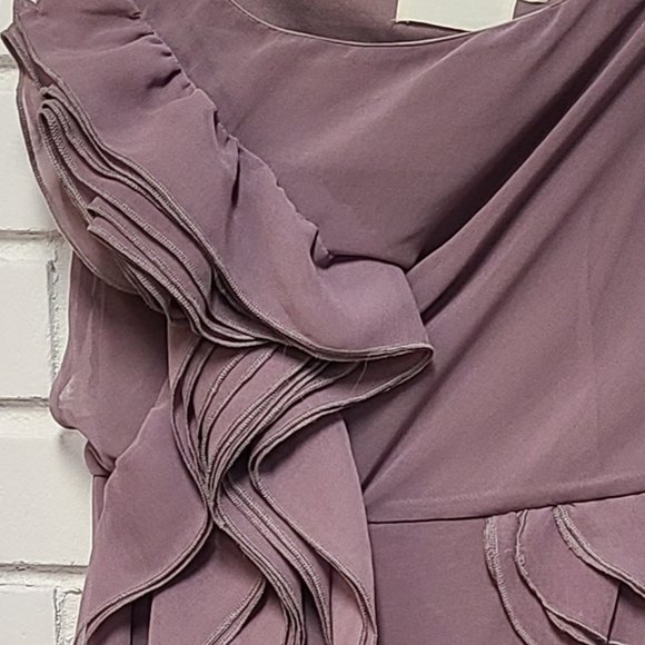 Formal lavender mauve ruffle dress - Picture 8 of 8
